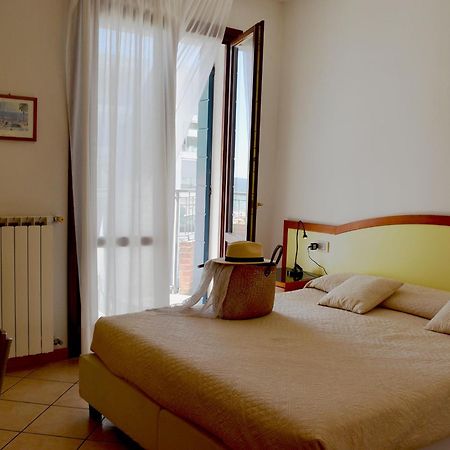 Ilios Residence Lido di Jesolo Bagian luar foto