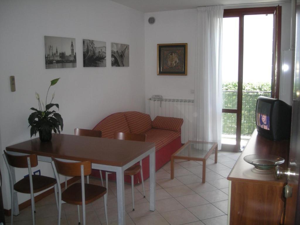 Ilios Residence Lido di Jesolo Bagian luar foto